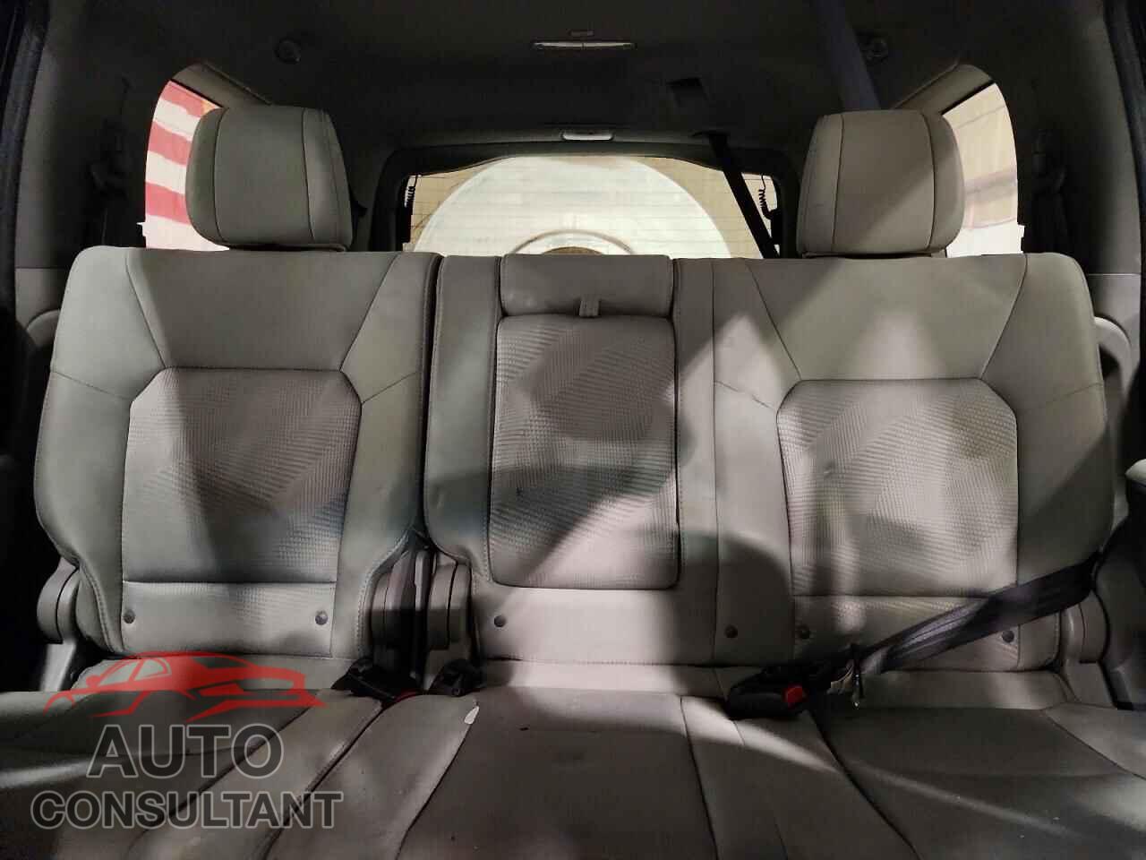 HONDA PILOT 2014 - 5FNYF4H22EB005210