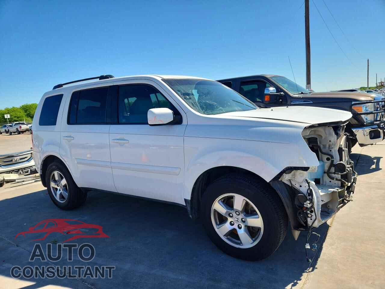 HONDA PILOT 2011 - 5FNYF3H44BB044436