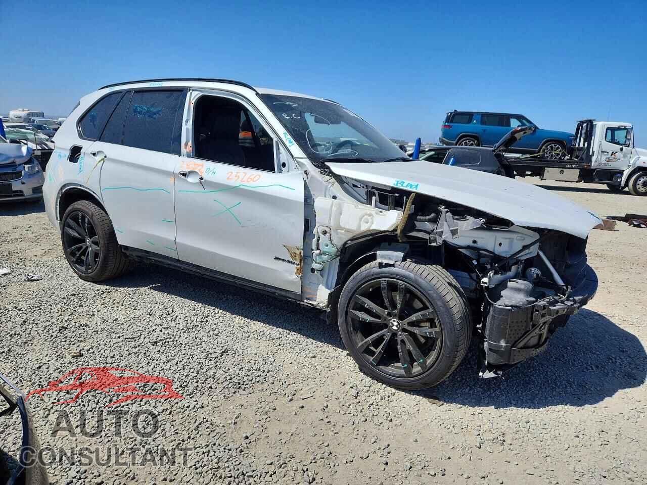 BMW X5 2015 - 5UXKS4C52F0N06244