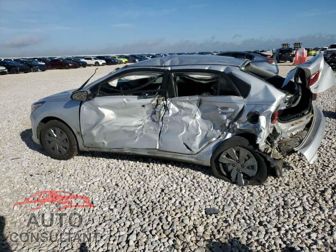 KIA RIO 2020 - 3KPA24AD5LE328095