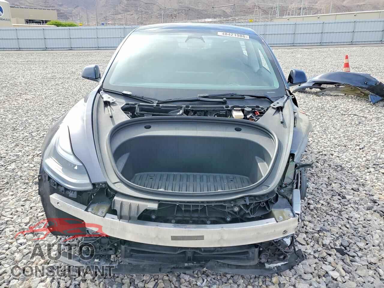 TESLA MODEL 3 2023 - 5YJ3E1EB7PF660630