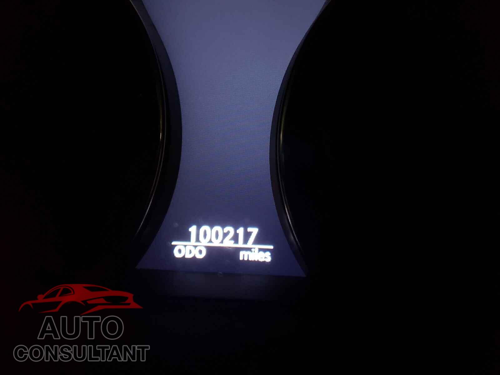 LEXUS LS460 2017 - JTHCL5EF7H5028793
