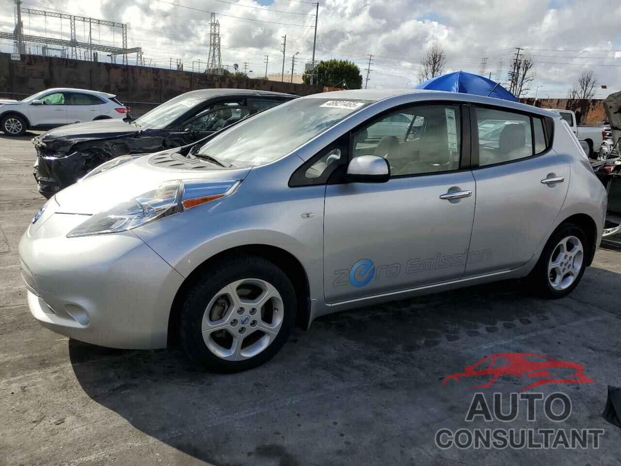 NISSAN LEAF 2011 - JN1AZ0CP5BT008683
