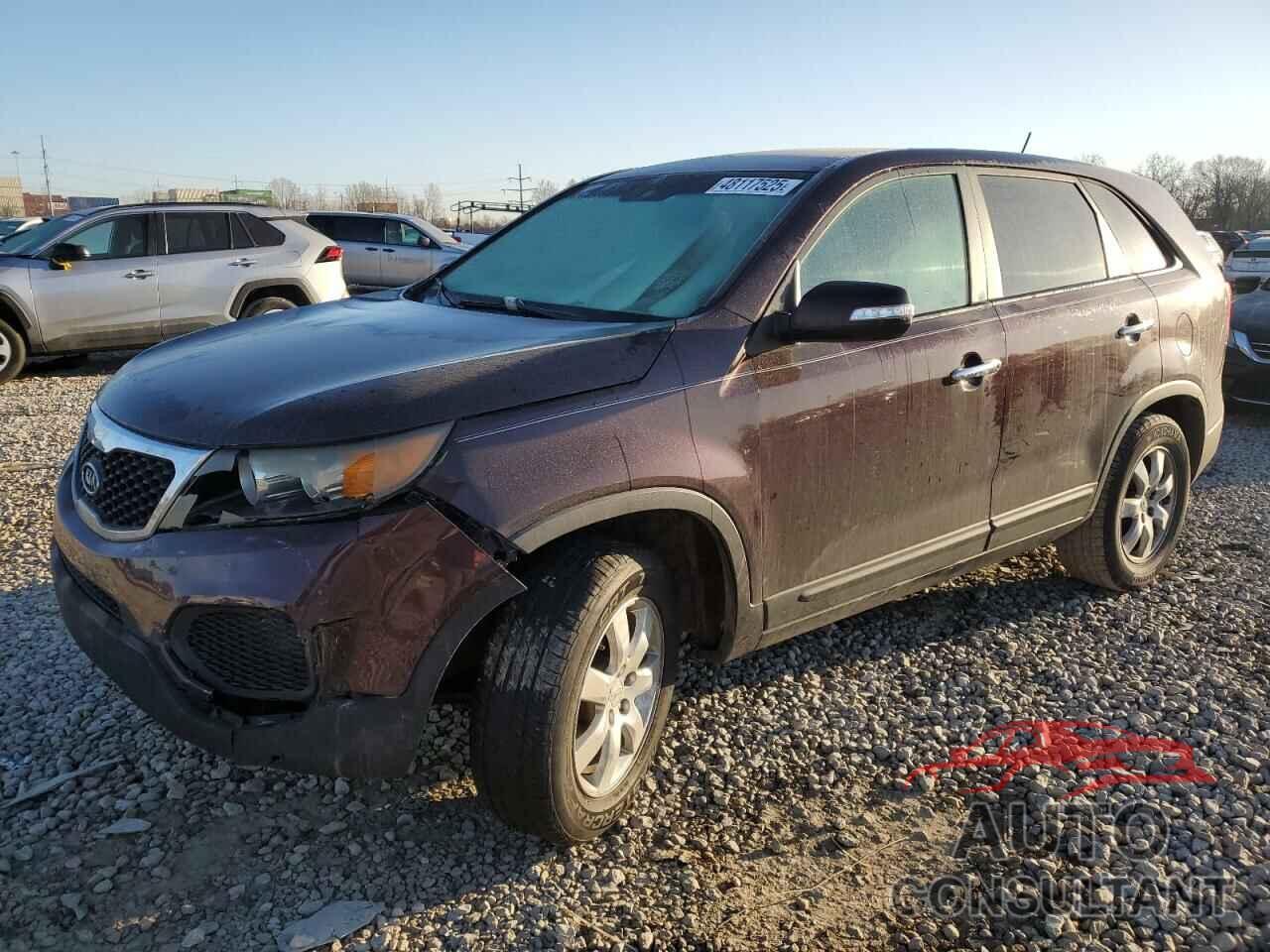 KIA SORENTO 2011 - 5XYKT3A19BG117548