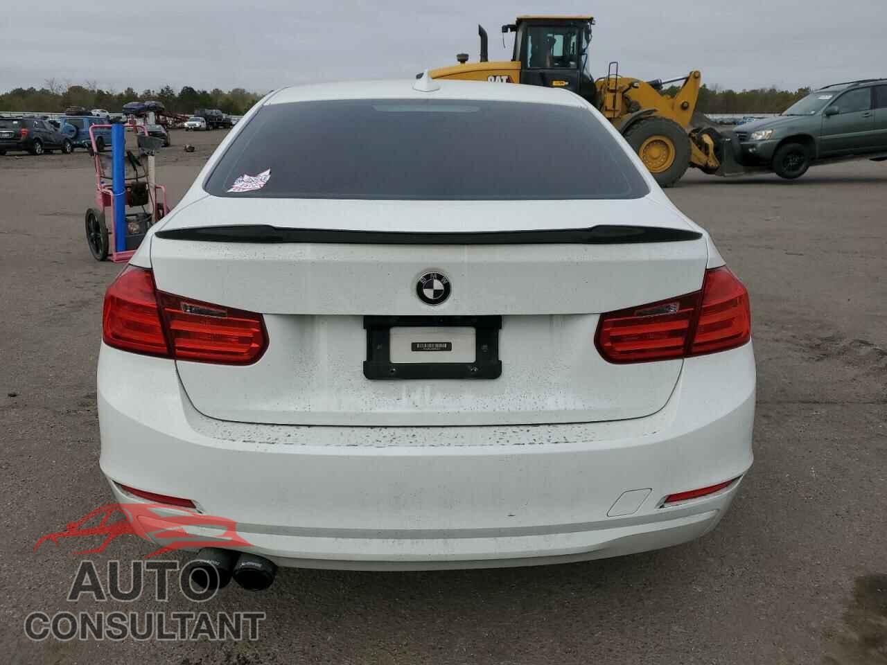 BMW 3 SERIES 2013 - WBA3B5C59DF593241