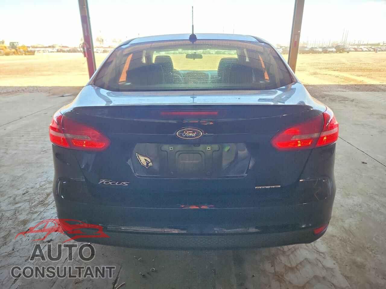 FORD FOCUS 2016 - 1FADP3E22GL282505