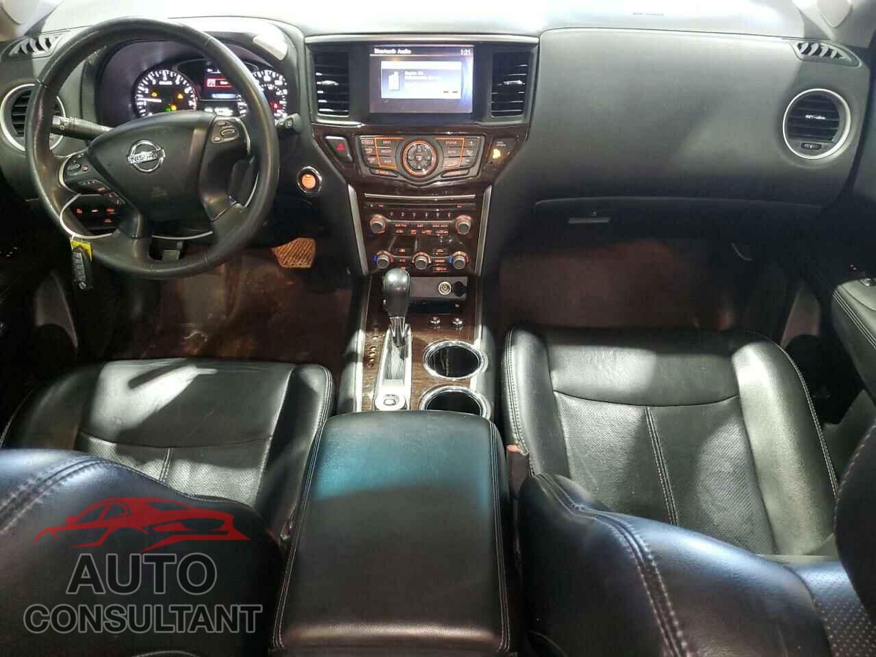 NISSAN PATHFINDER 2015 - 5N1AR2MM2FC687732