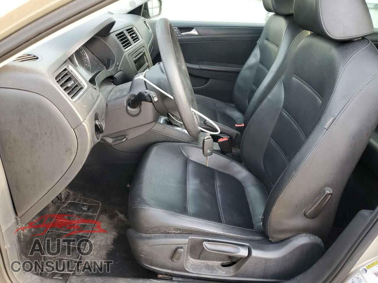 VOLKSWAGEN JETTA 2014 - 3VWD17AJ6EM287425