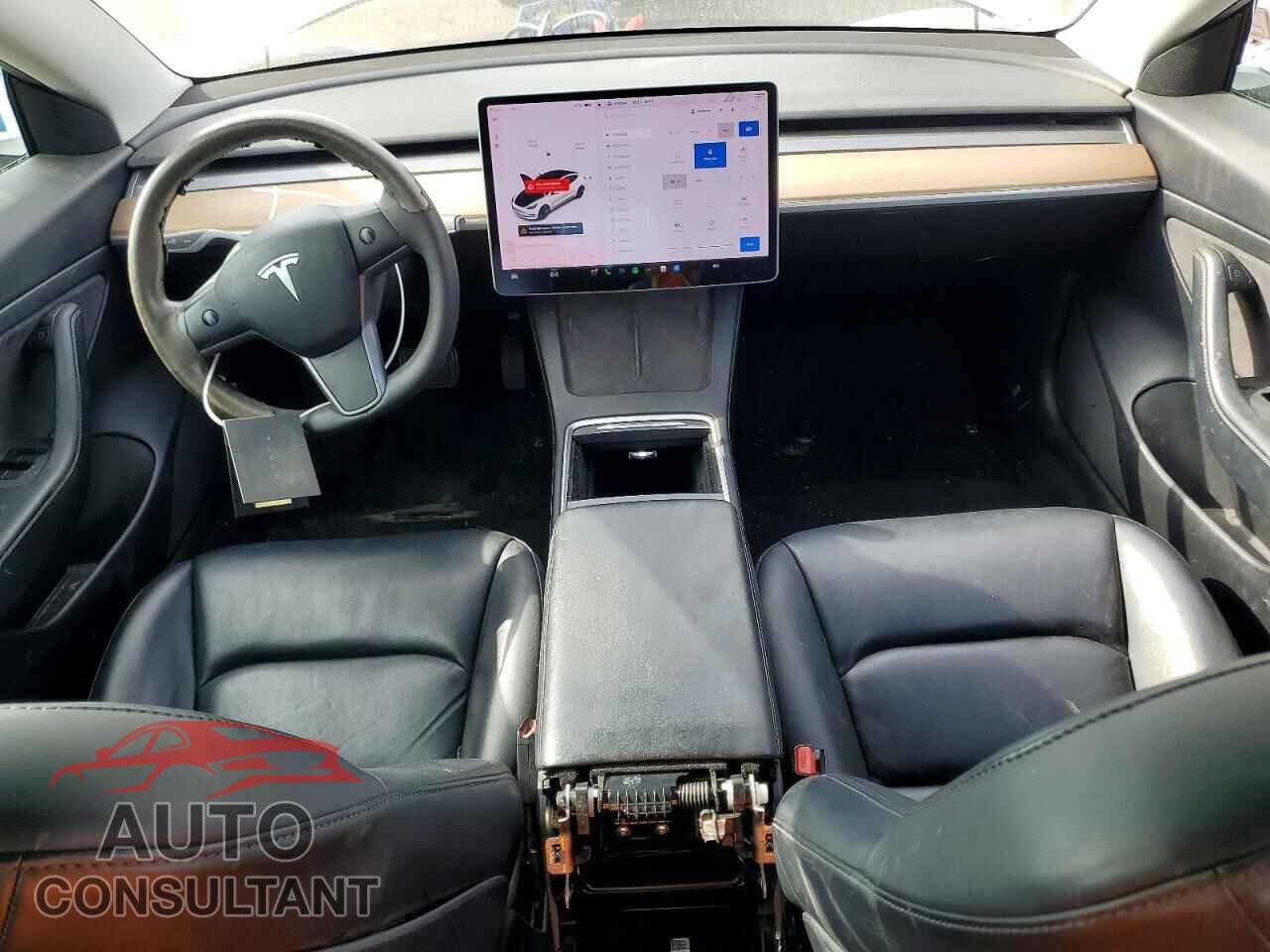TESLA MODEL 3 2021 - 5YJ3E1EA5MF919957