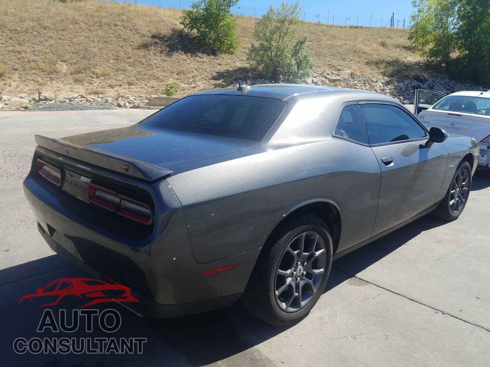 DODGE CHALLENGER 2018 - 2C3CDZGG8JH257157