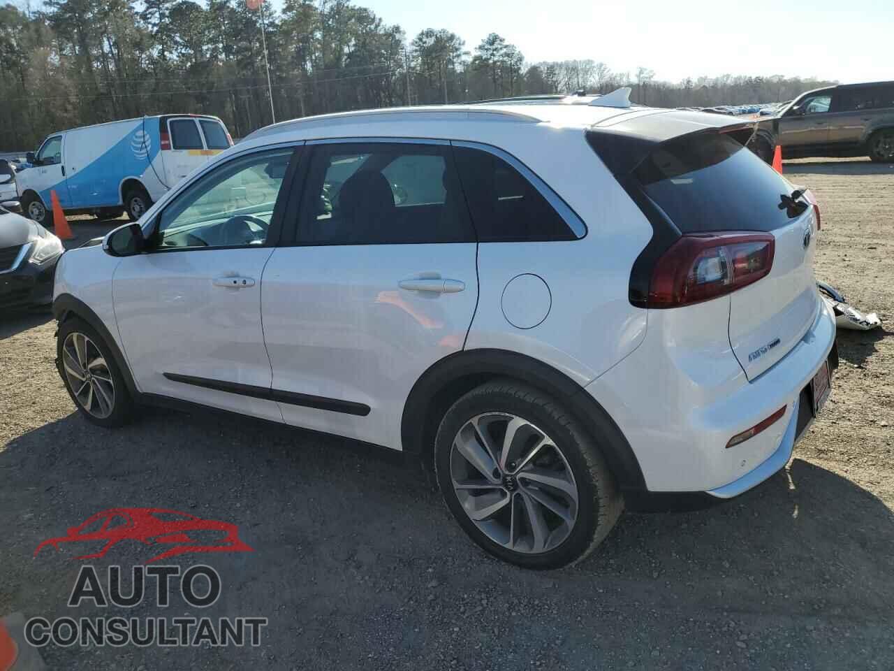 KIA NIRO 2017 - KNDCE3LC4H5038531