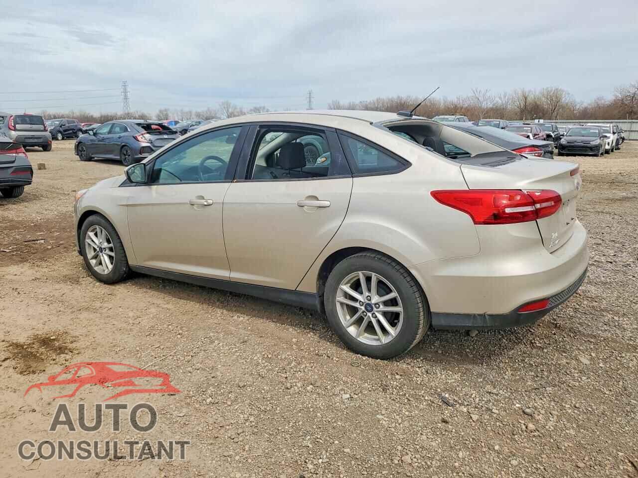 FORD FOCUS 2018 - 1FADP3F24JL309581