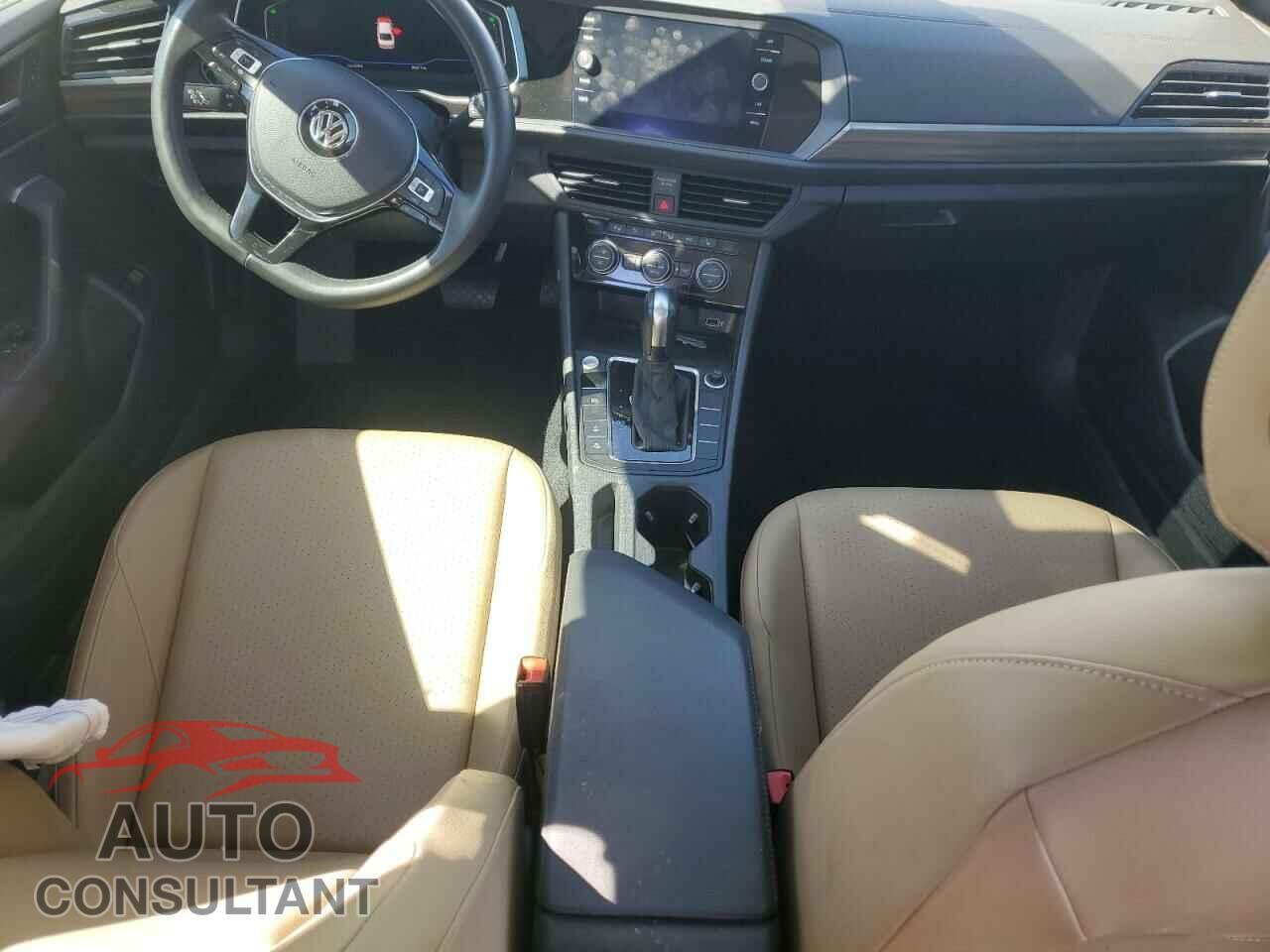 VOLKSWAGEN JETTA 2020 - 3VWEB7BU6LM064373