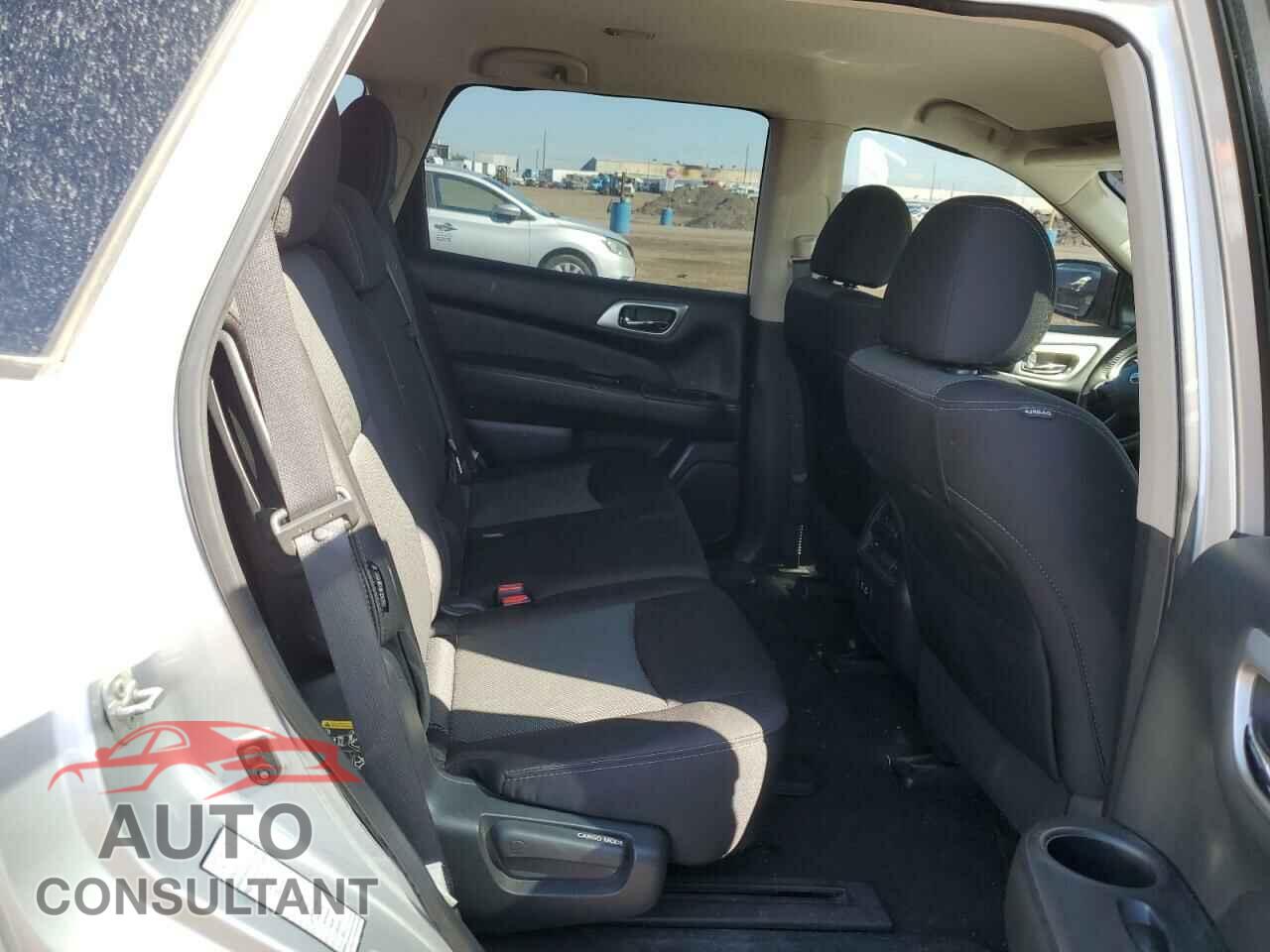 NISSAN PATHFINDER 2020 - 5N1DR2BN7LC582348