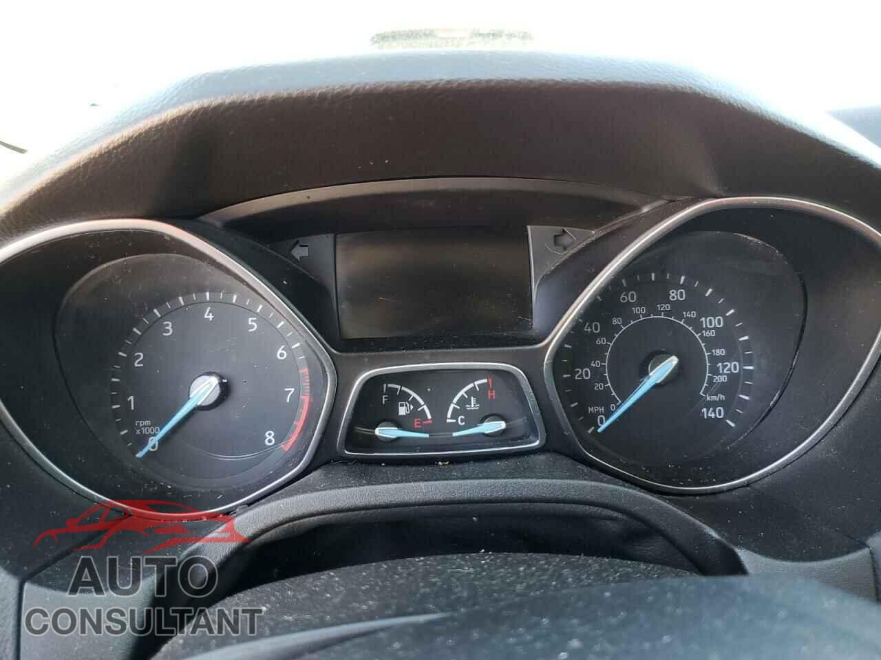 FORD FOCUS 2015 - 1FADP3K25FL323776