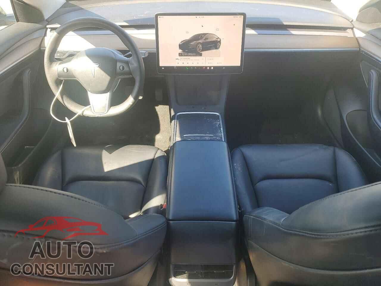 TESLA MODEL 3 2022 - 5YJ3E1EA0NF290755