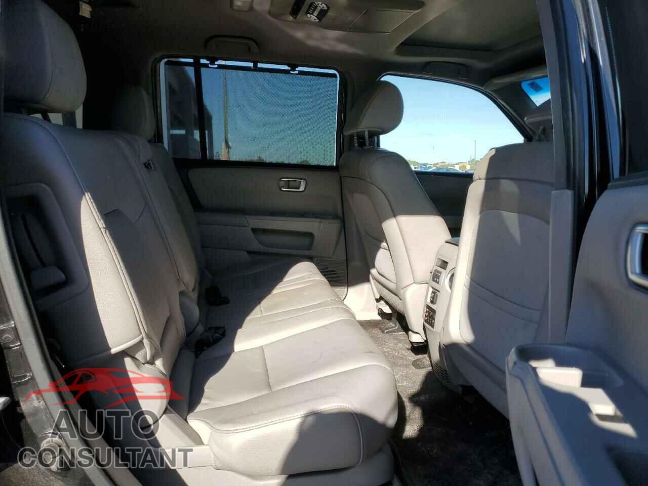 HONDA PILOT 2012 - 5FNYF4H90CB030293