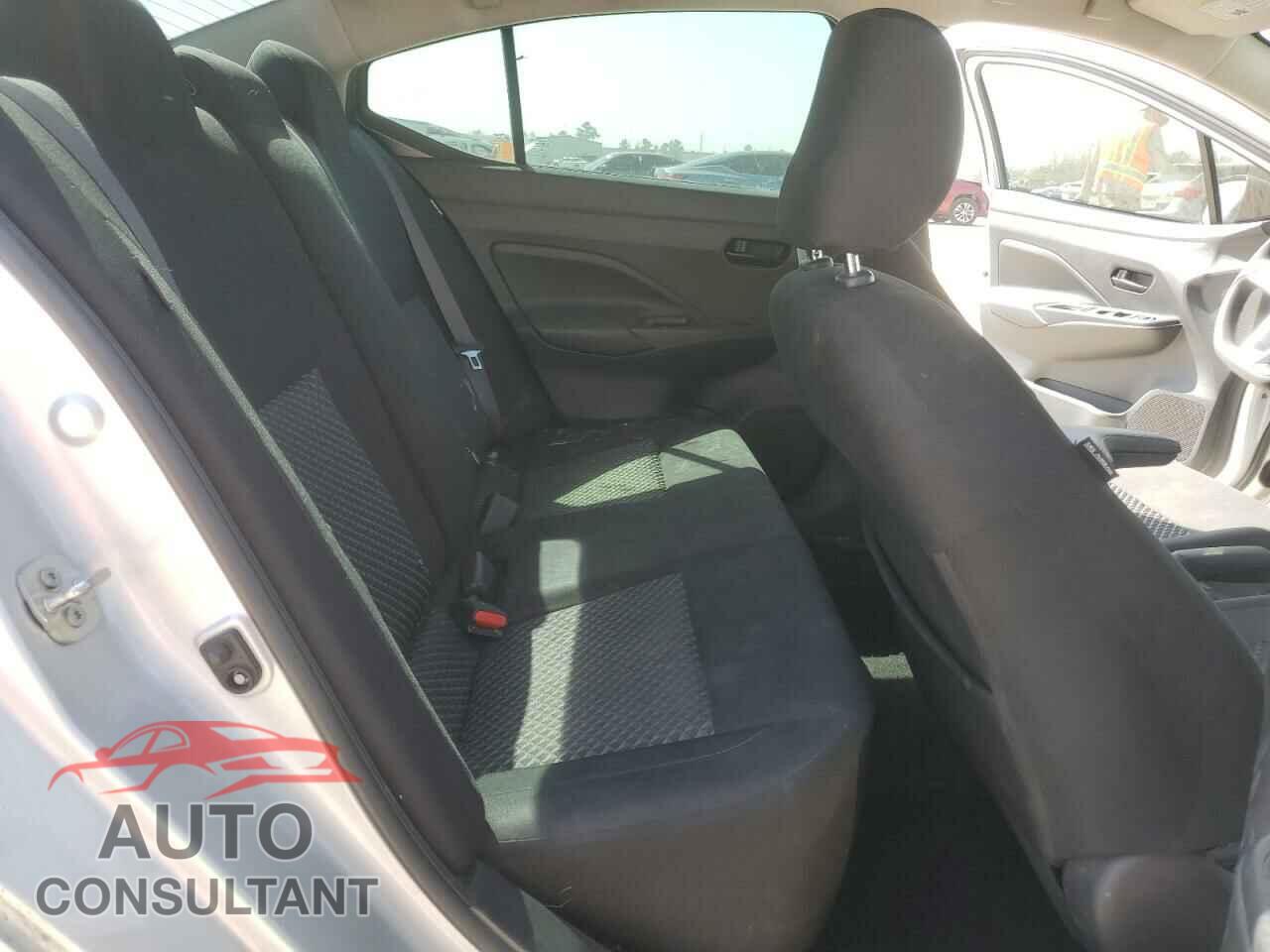 NISSAN VERSA 2020 - 3N1CN8DVXLL850375