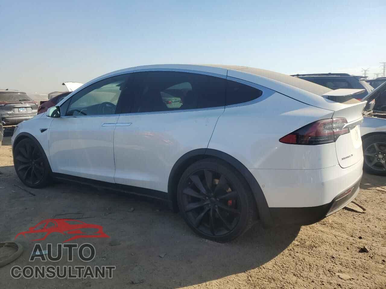 TESLA MODEL X 2017 - 5YJXCBE4XHF075038