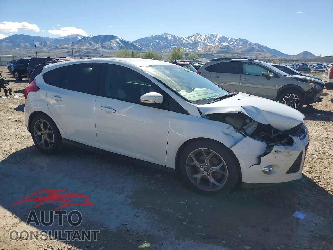 FORD FOCUS 2014 - 1FADP3K27EL326516