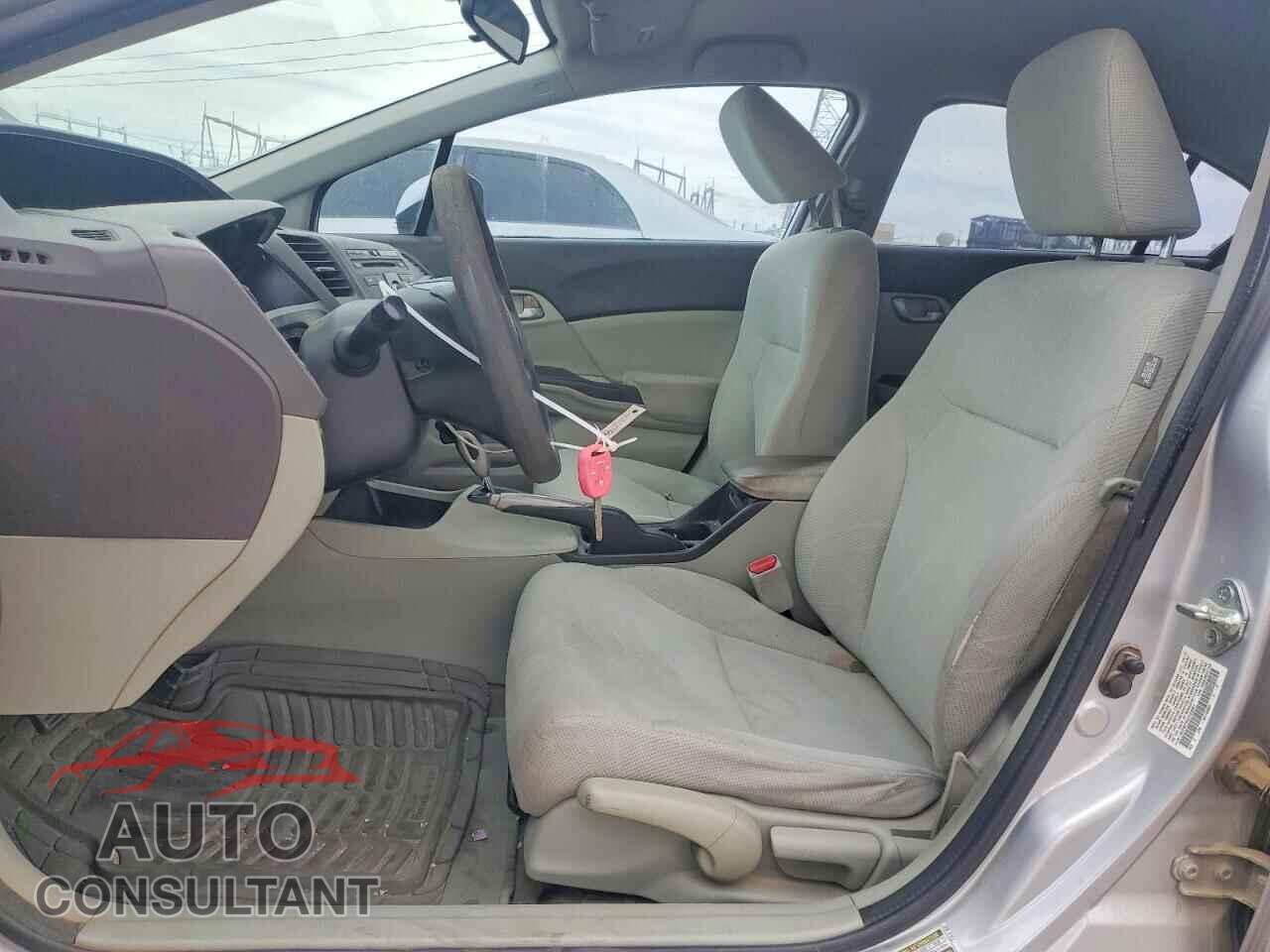 HONDA CIVIC 2012 - 19XFB2F53CE356957