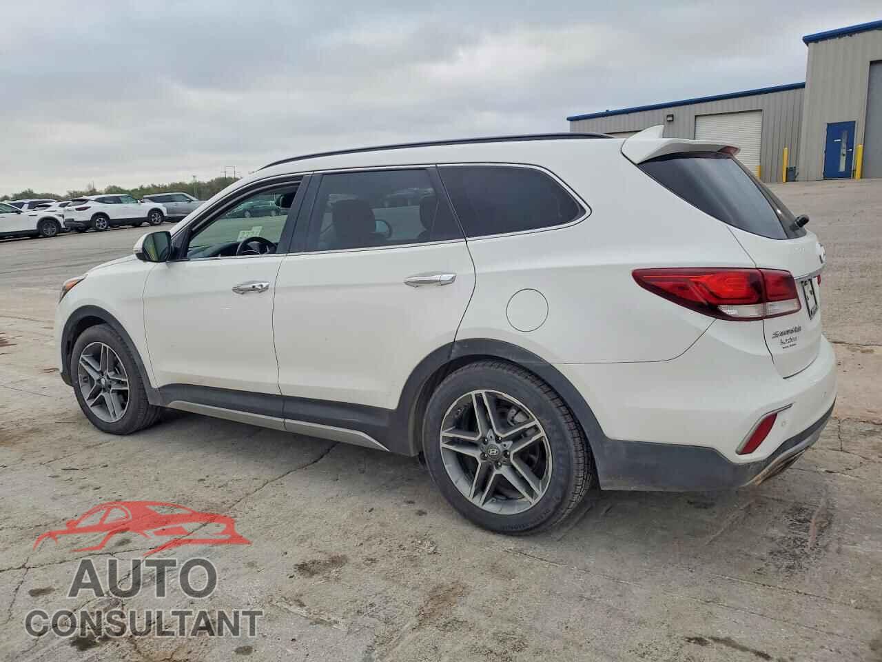 HYUNDAI SANTA FE 2018 - KM8SR4HF8JU275569