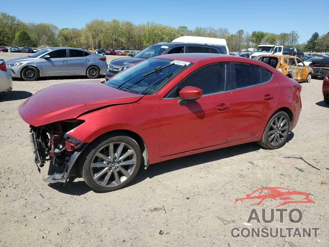 MAZDA 3 2018 - 3MZBN1W3XJM258295