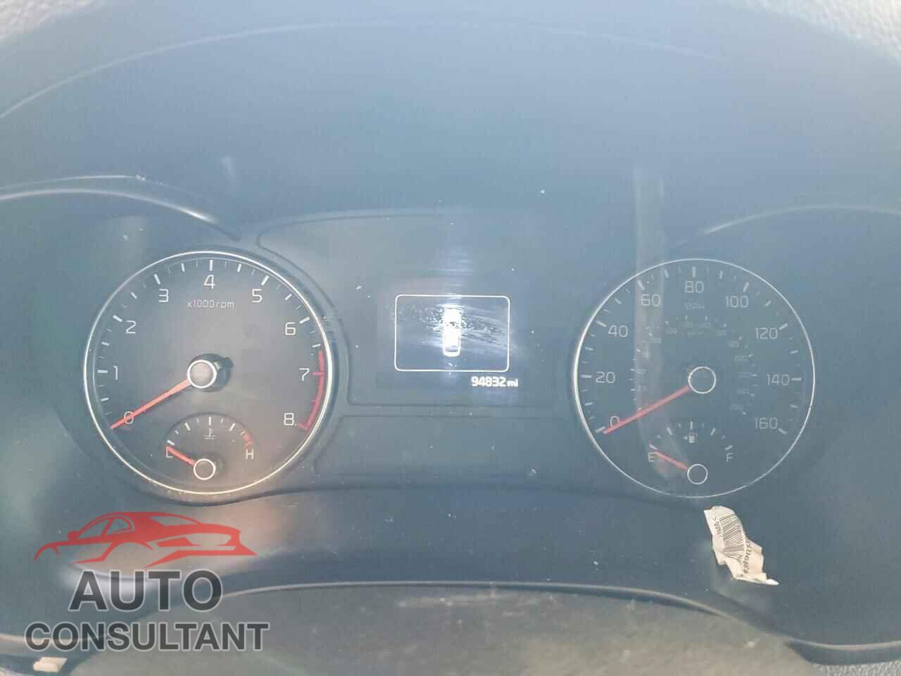 KIA OPTIMA 2016 - 5XXGU4L3XGG093571