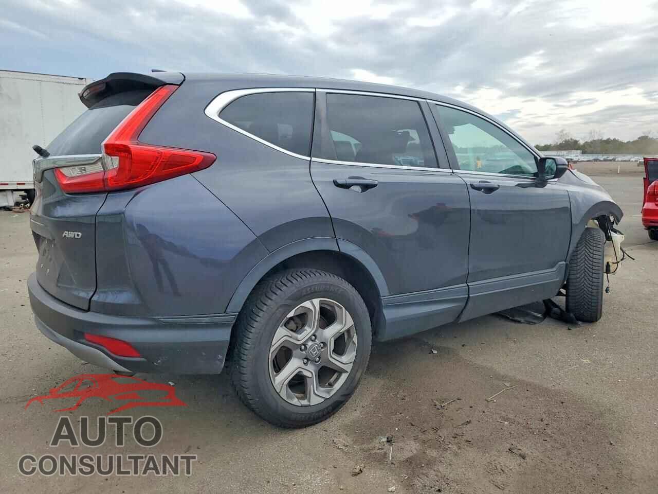HONDA CRV 2018 - 7FARW2H56JE026143