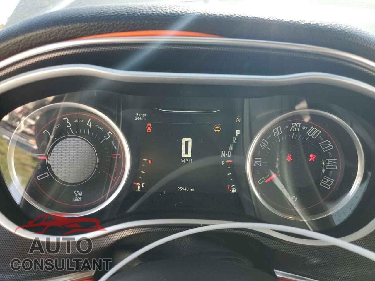 DODGE CHALLENGER 2016 - 2C3CDZBT2GH158427