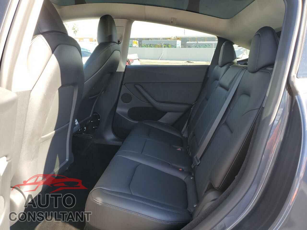 TESLA MODEL Y 2023 - 7SAYGDEE4PF935367