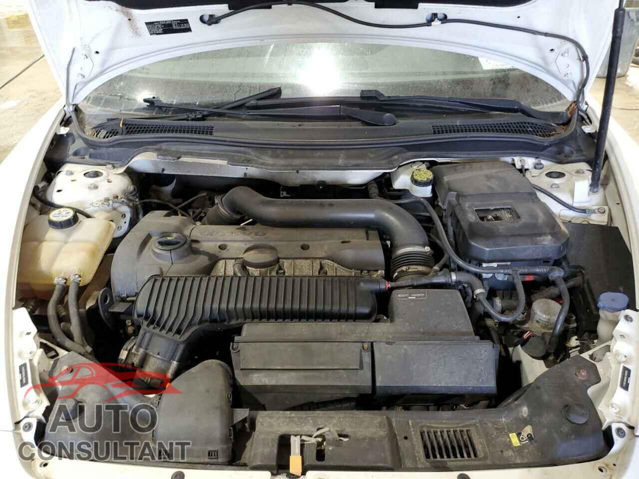 VOLVO C70 2013 - YV1672MC6DJ139209