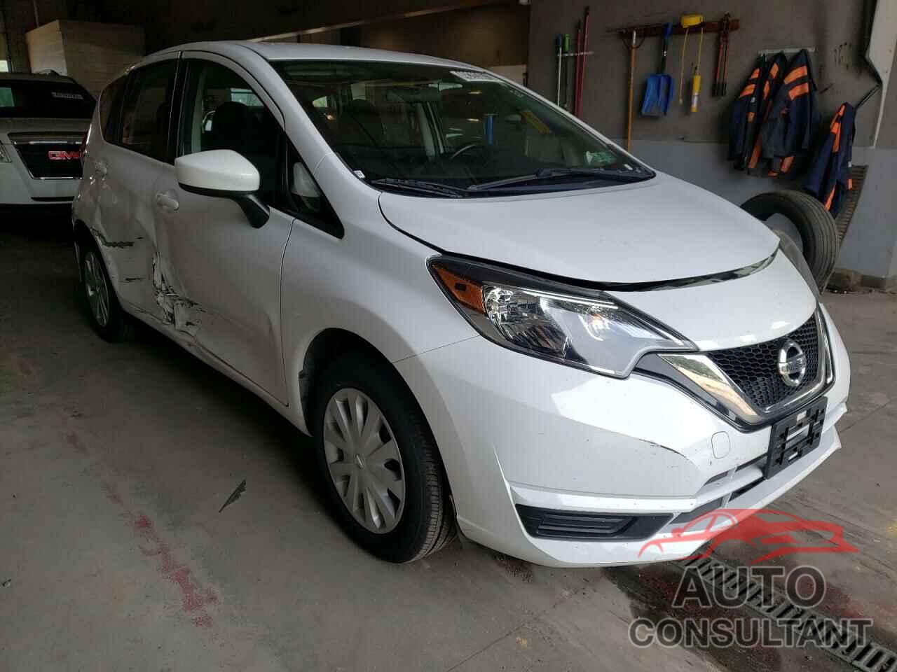 NISSAN VERSA 2018 - 3N1CE2CP7JL369917