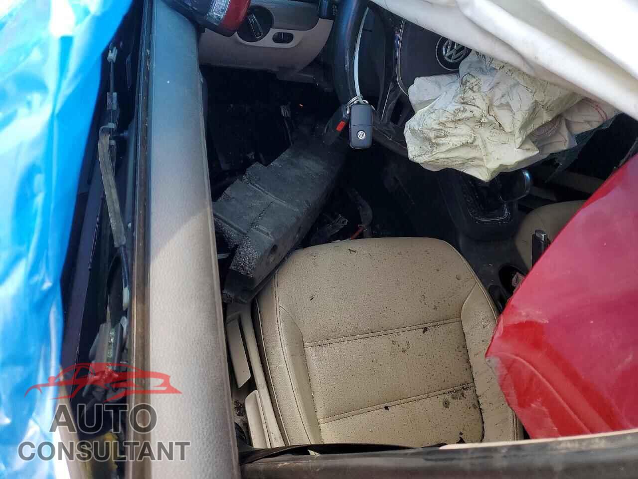 VOLKSWAGEN JETTA 2017 - 3VWDB7AJ7HM331501