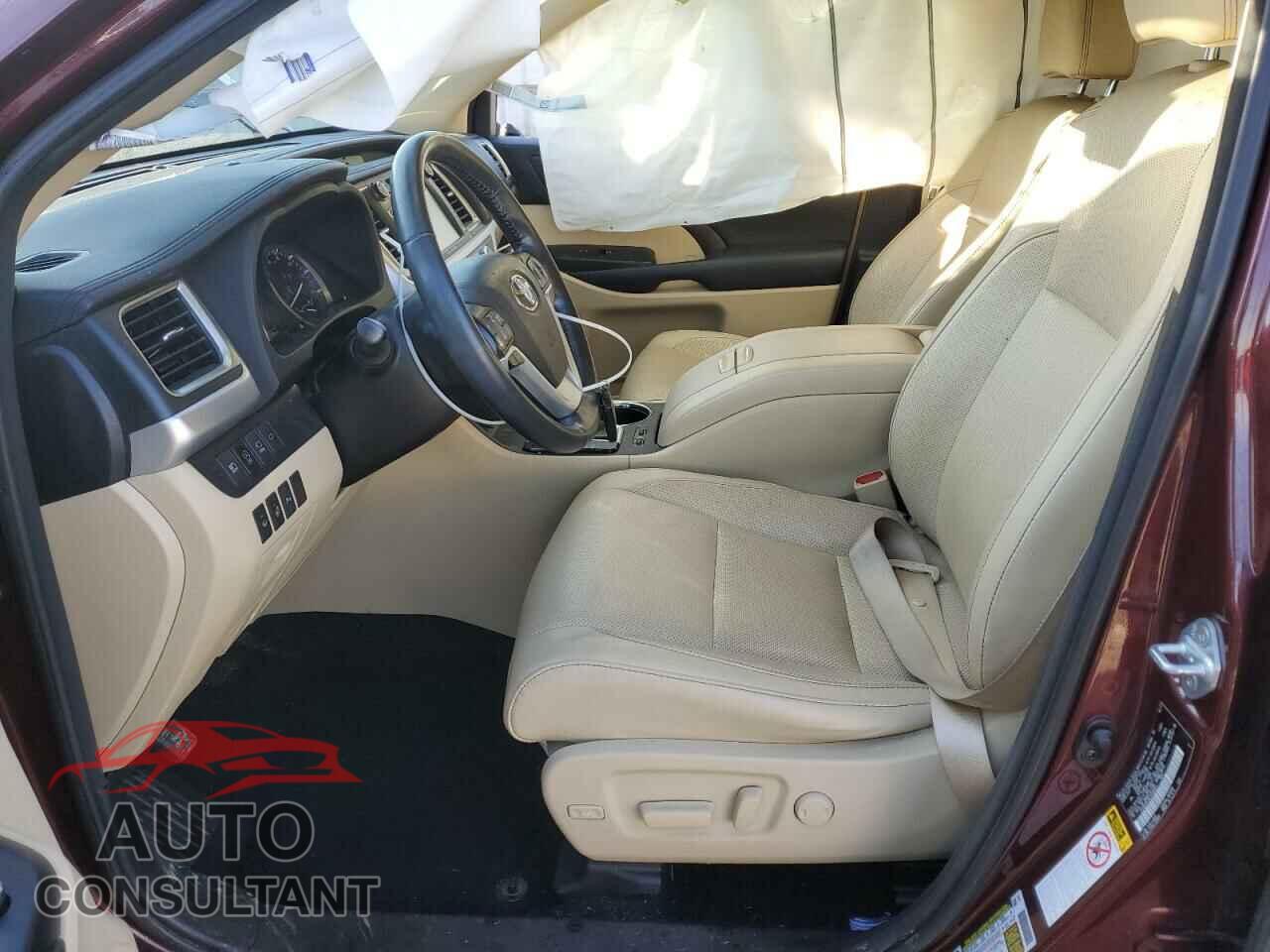 TOYOTA HIGHLANDER 2018 - 5TDDZRFH6JS496851