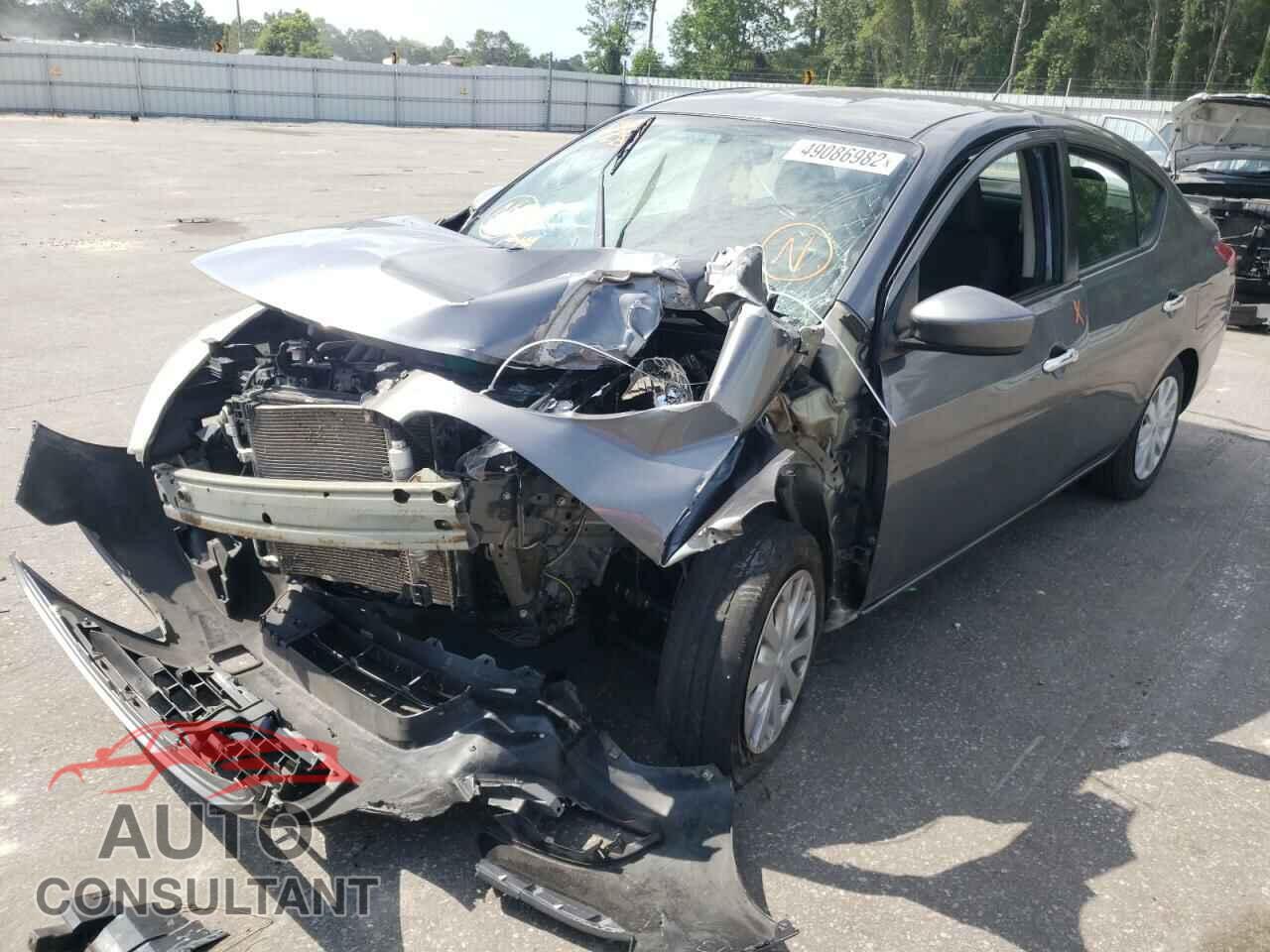 NISSAN VERSA 2019 - 3N1CN7AP3KL813389