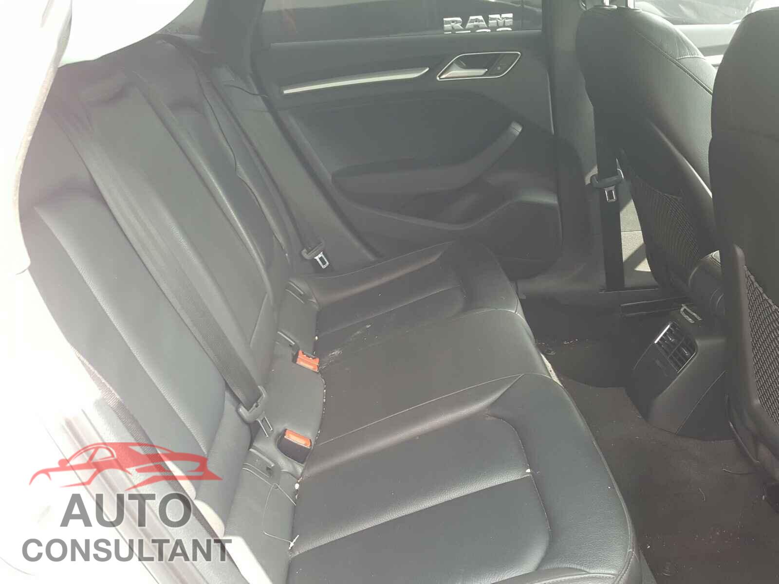 AUDI A3 2017 - WAUAUGFF1H1035615
