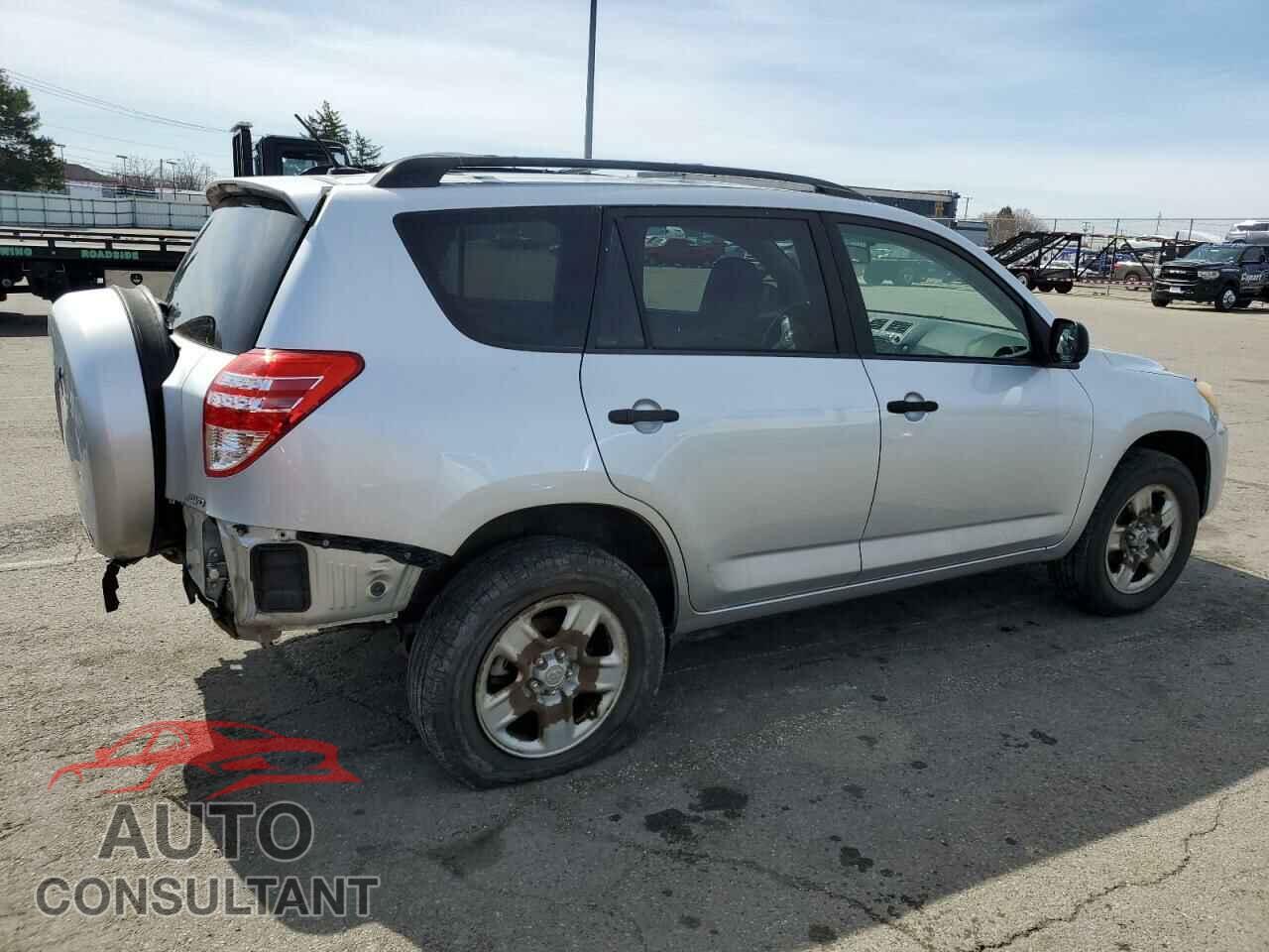 TOYOTA RAV4 2010 - JTMBF4DV3AD031127