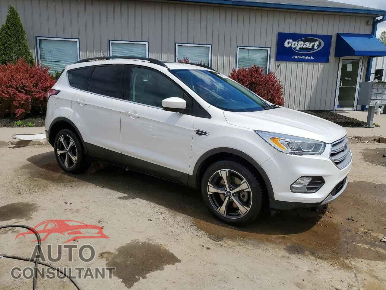 FORD ESCAPE 2018 - 1FMCU9HD6JUB08416
