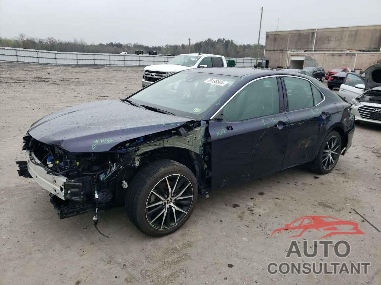 TOYOTA CAMRY 2021 - 4T1G11AK8MU528820