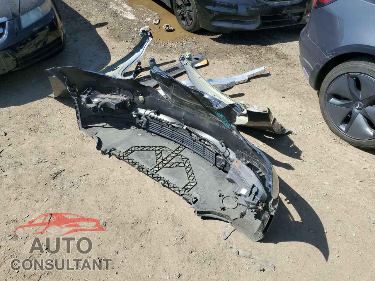 TESLA MODEL 3 2018 - 5YJ3E1EA1JF025711