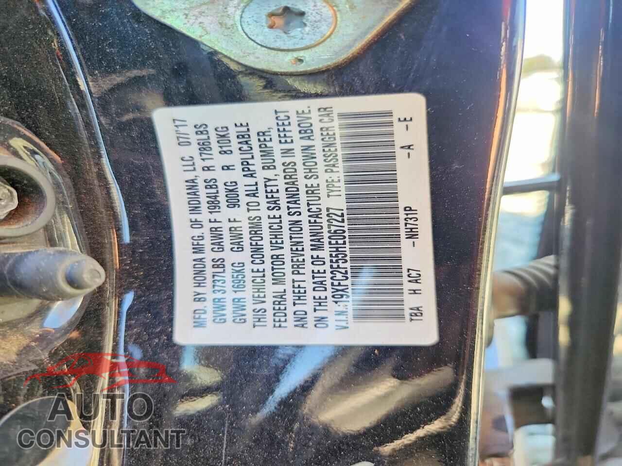 HONDA CIVIC 2017 - 19XFC2F55HE067227