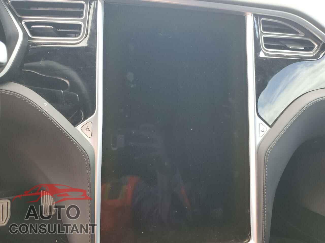 TESLA MODEL S 2017 - 5YJSA1E20HF228874