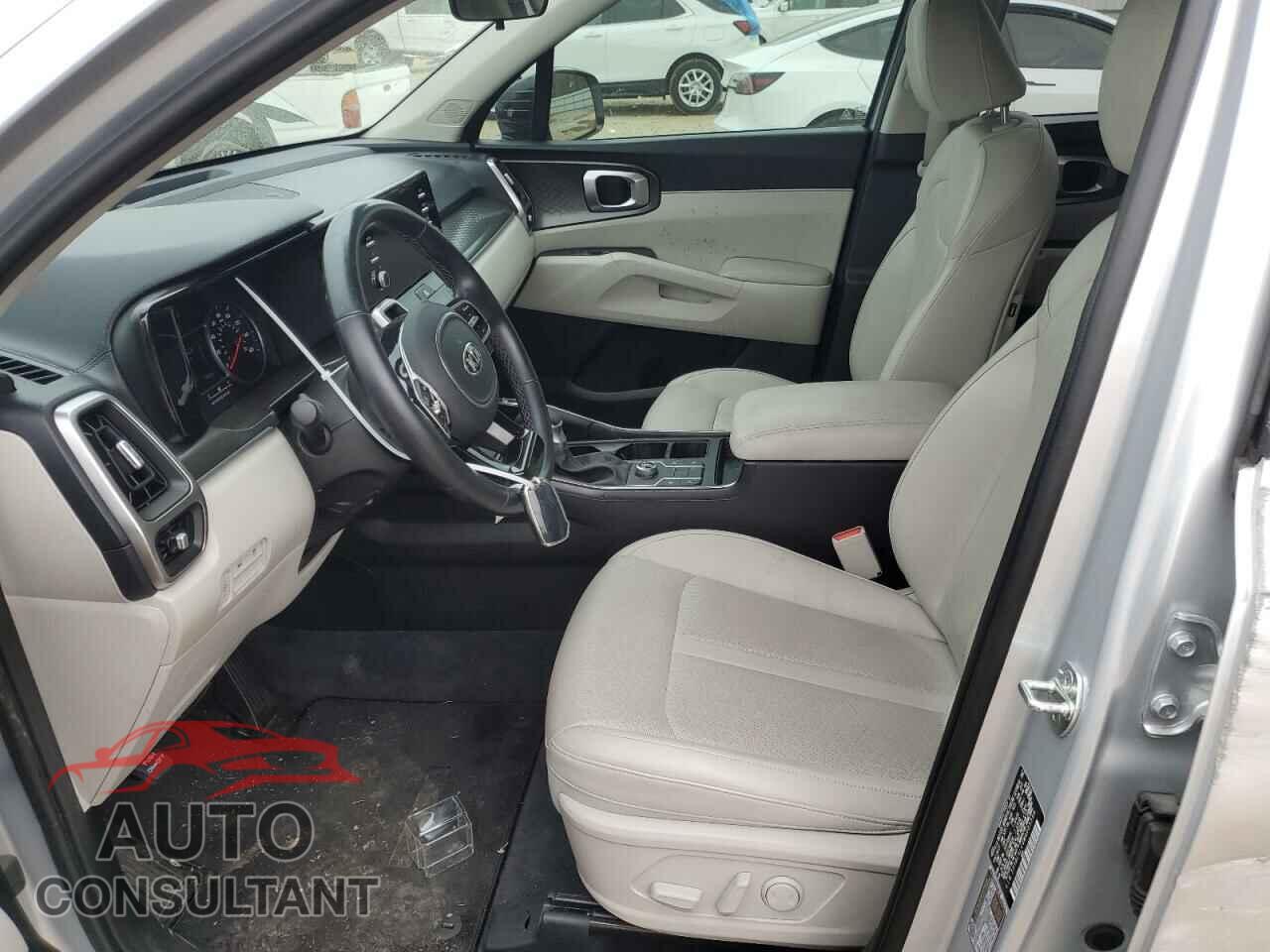 KIA SORENTO 2021 - 5XYRL4LC0MG035388