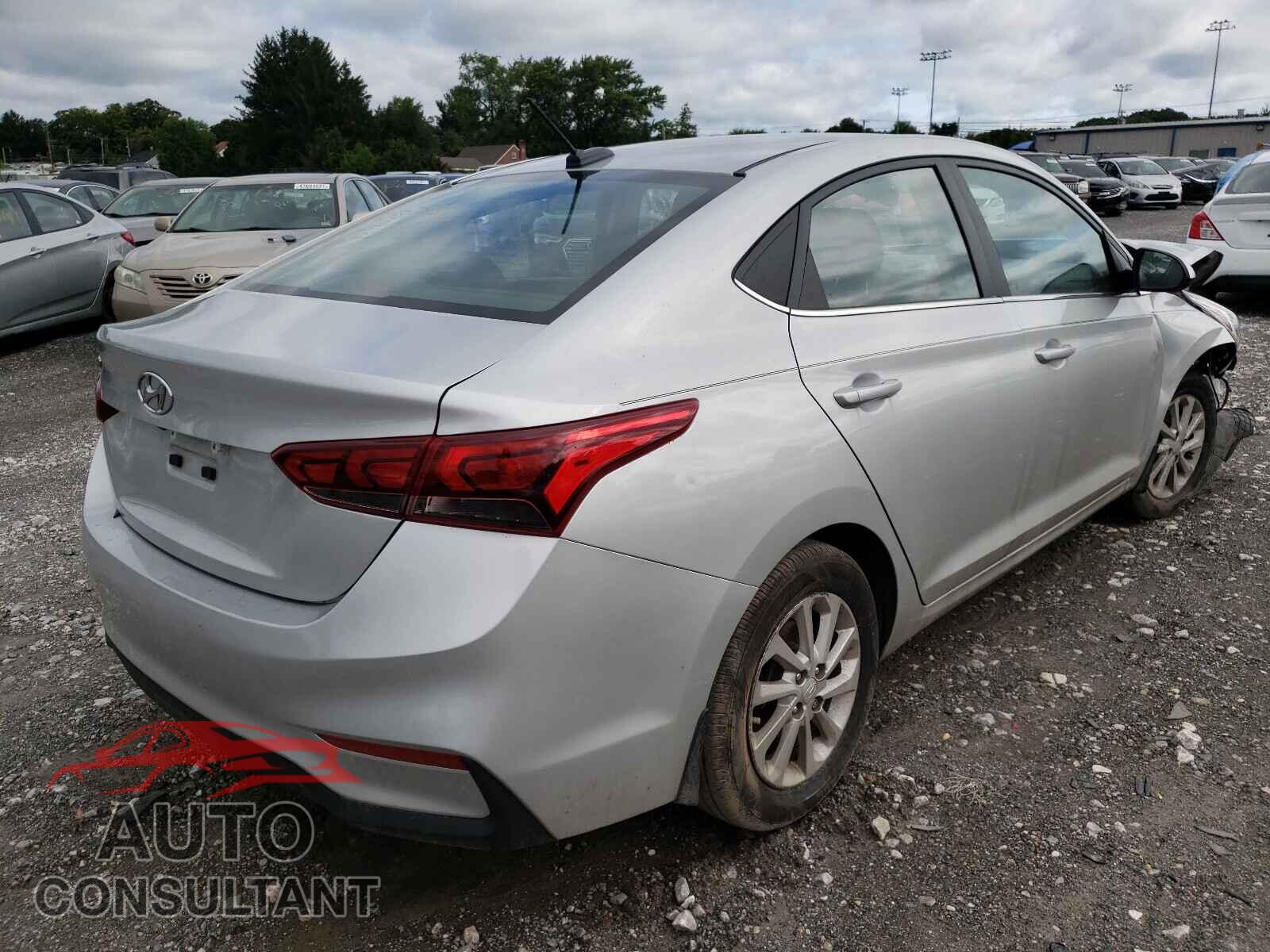 HYUNDAI ACCENT 2019 - 3KPC24A39KE058139