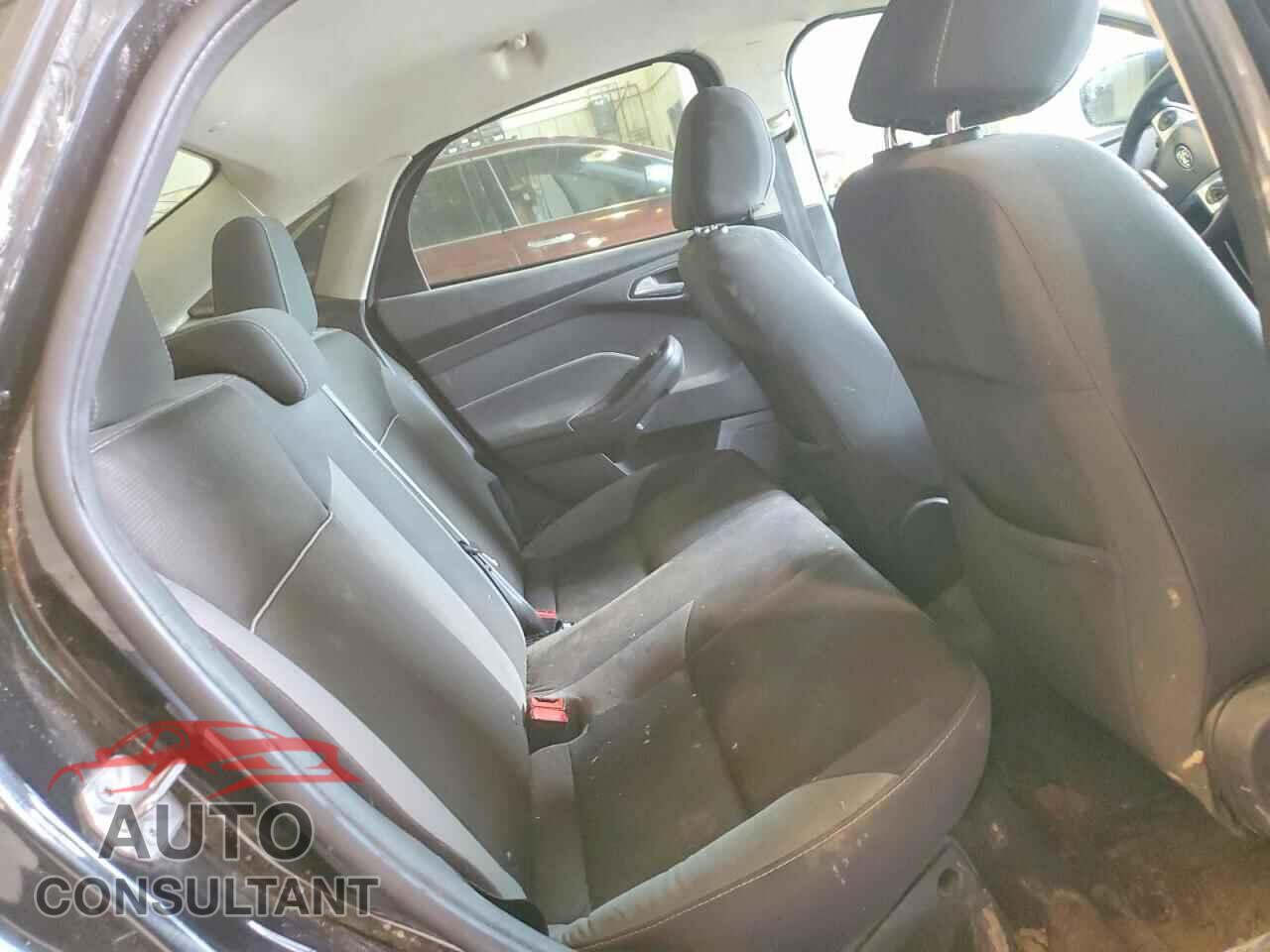 FORD FOCUS 2014 - 1FADP3F2XEL111514