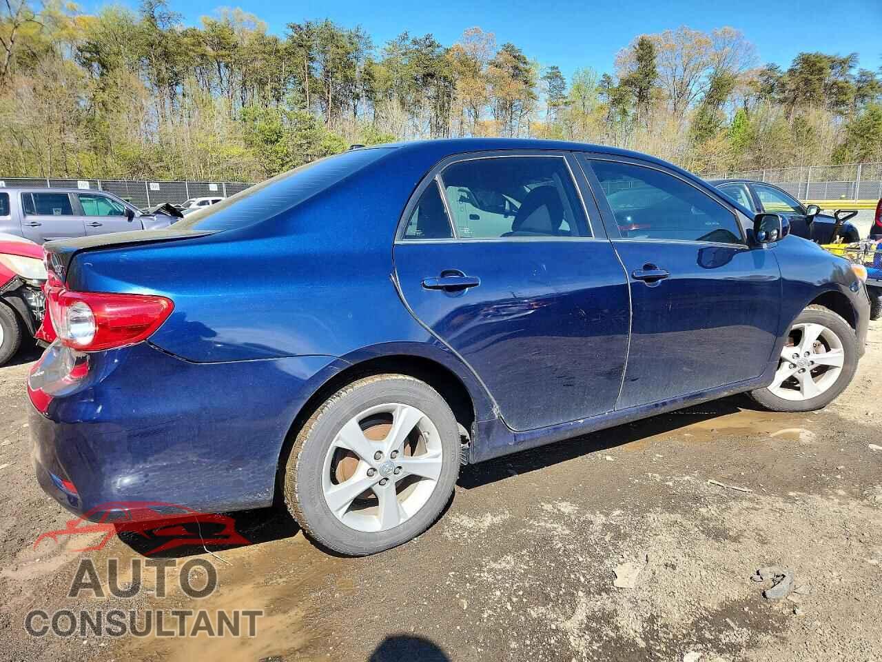 TOYOTA COROLLA 2013 - 2T1BU4EE5DC072316