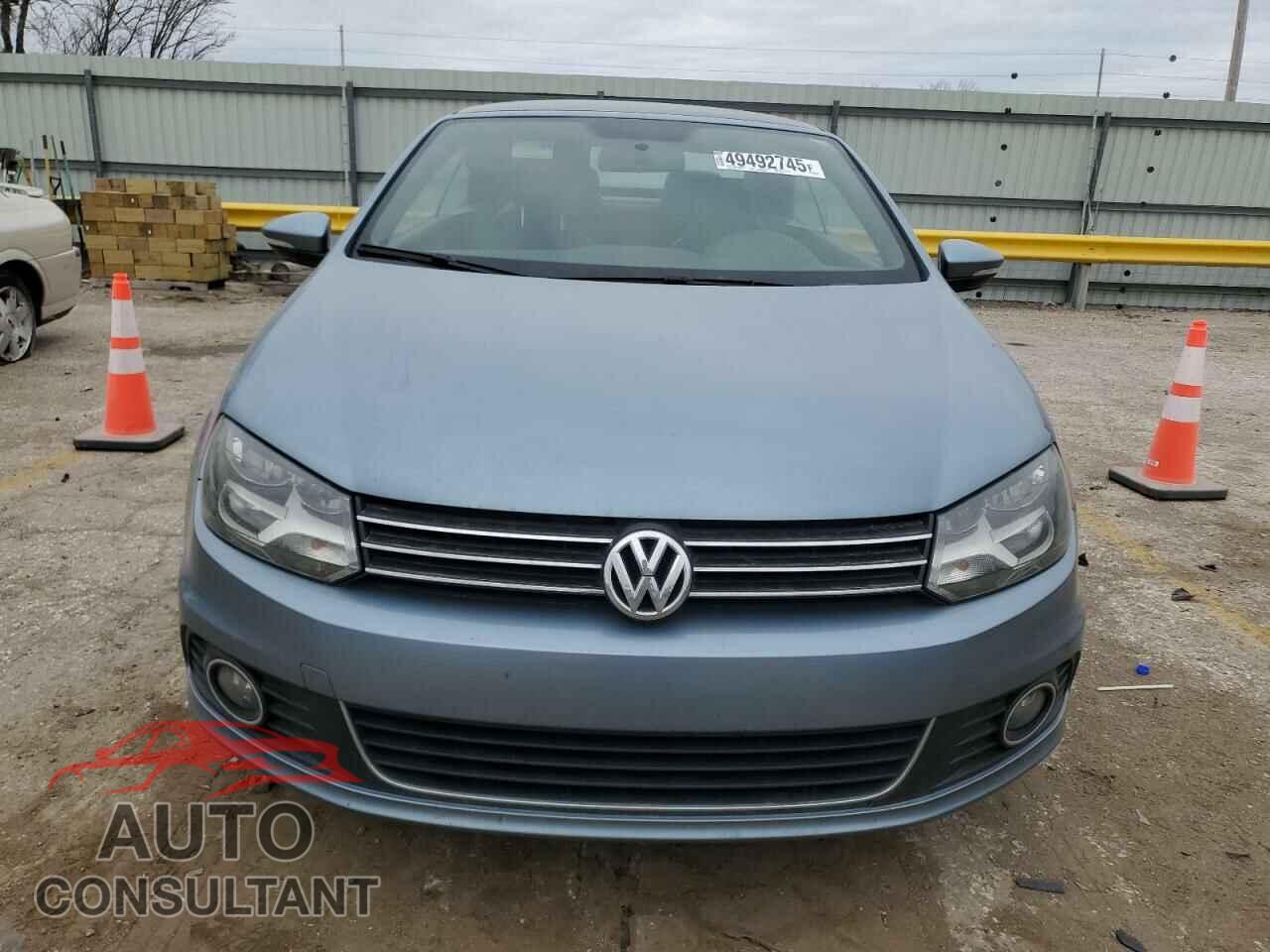 VOLKSWAGEN EOS 2013 - WVWBW8AH4DV001042