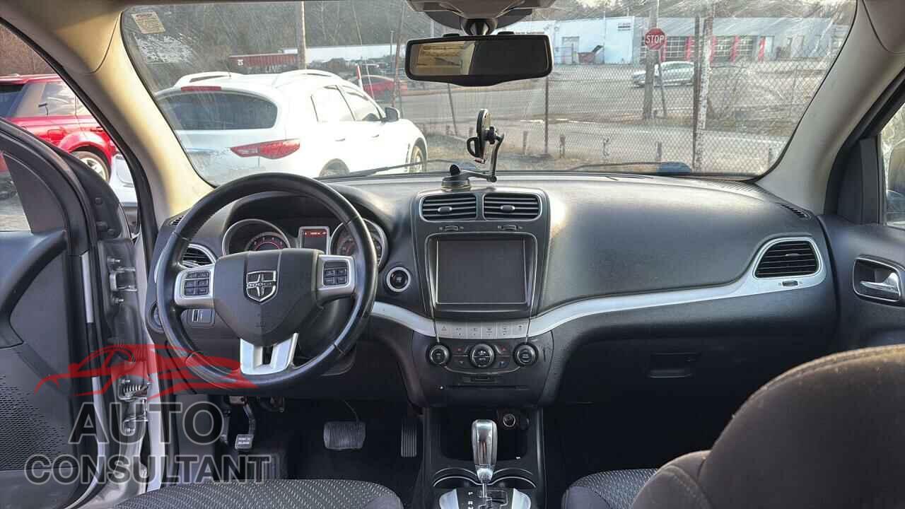 DODGE JOURNEY 2014 - 3C4PDCBB4ET187143