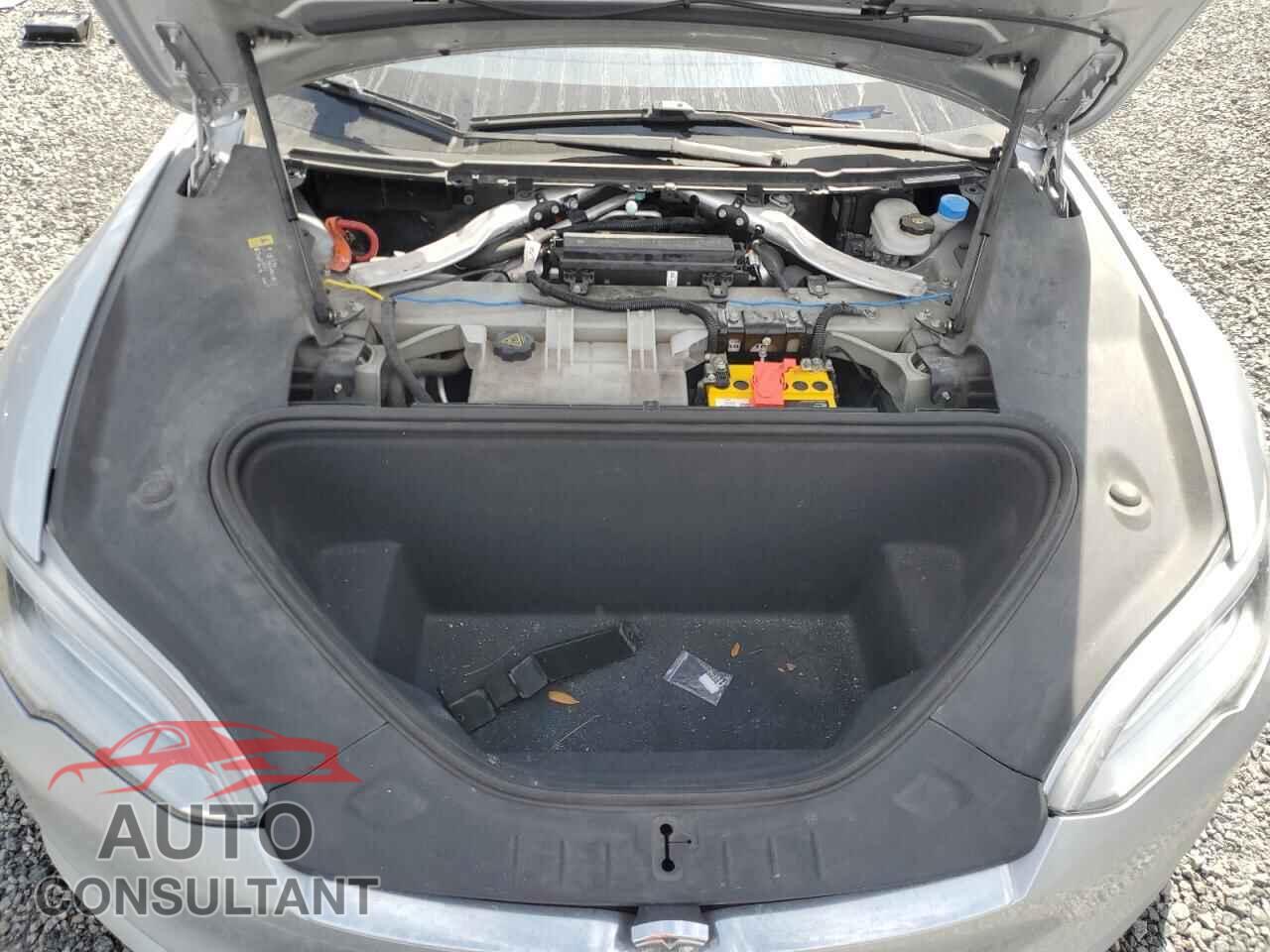 TESLA MODEL S 2017 - 5YJSA1E13HF219724